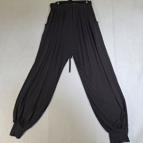 Unique Batik Gray Pants - Picture 2 of 3